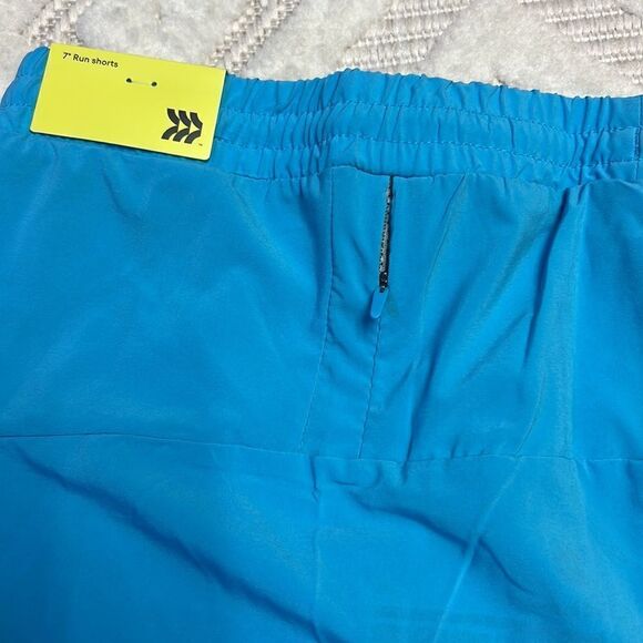 Target - Unlined Run Shorts 7" - All in Motion - Picture 9 of 9